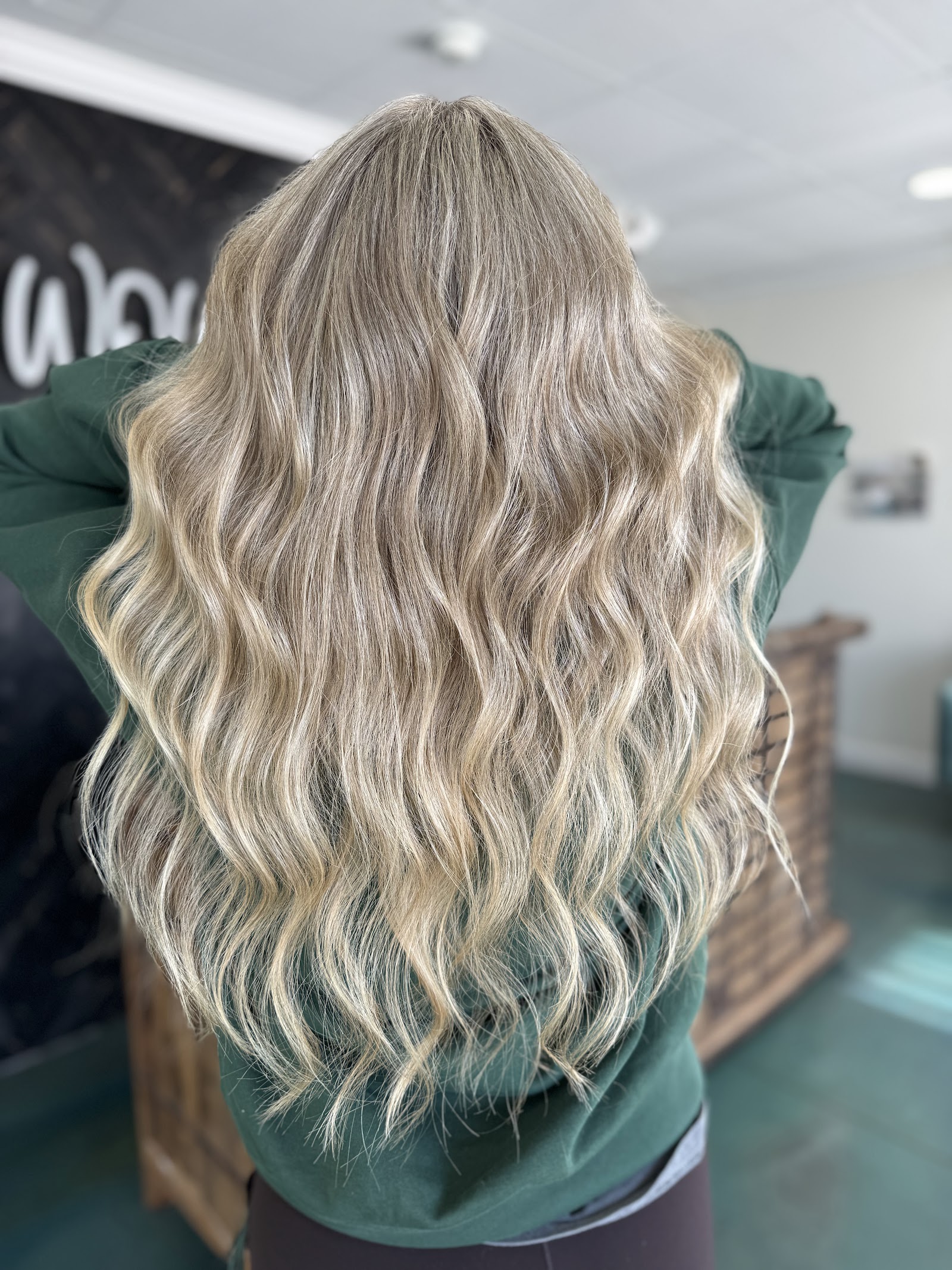 Hannah K. - Hair & Nails logo